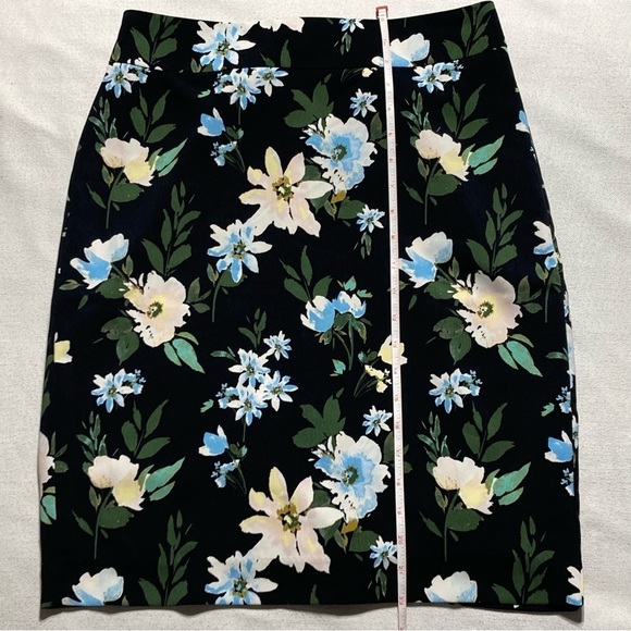 ANN TAYLOR | NWT | Floral Print Midi Skirt - Picture 14 of 15